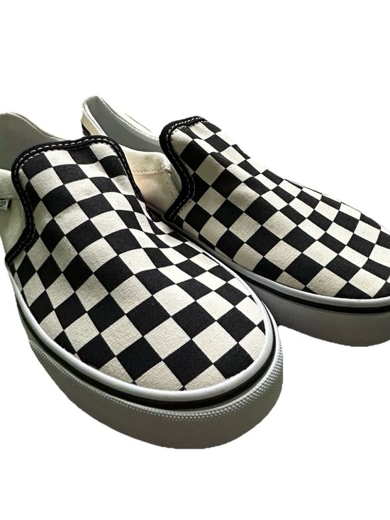 Vans Shoes - NWT Women’s Vans Black White Checkered Slip On Shoes Sneakers Size 6